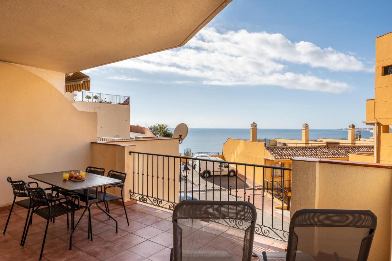 בנאלמדנה Beachside Retreat With Private Terrace מראה חיצוני תמונה