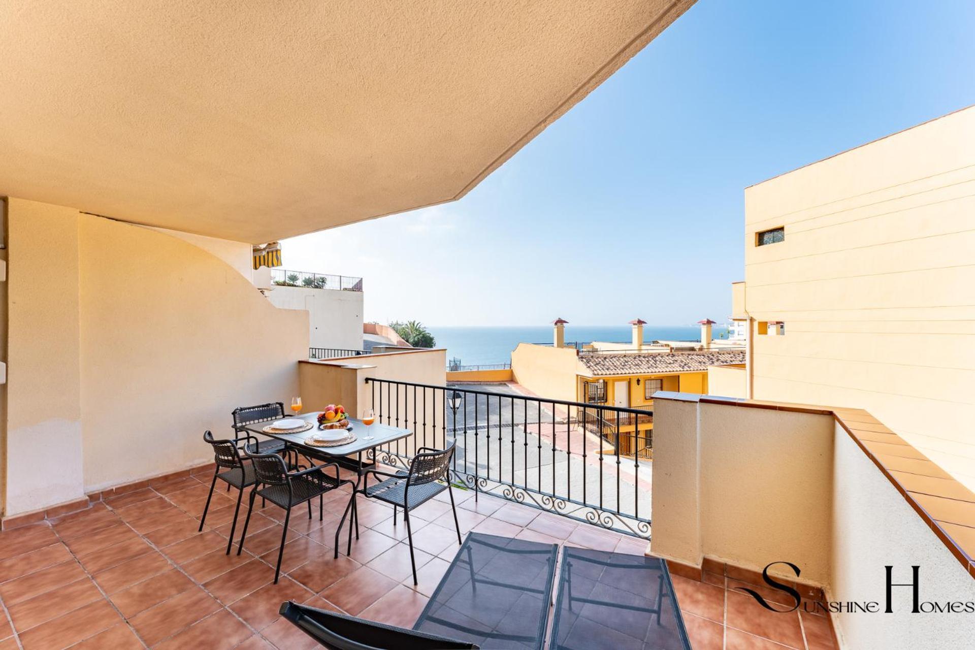 בנאלמדנה Beachside Retreat With Private Terrace מראה חיצוני תמונה
